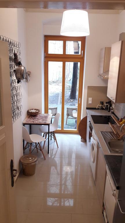 Adorable Flat In Prenzlauerberg Berlijn