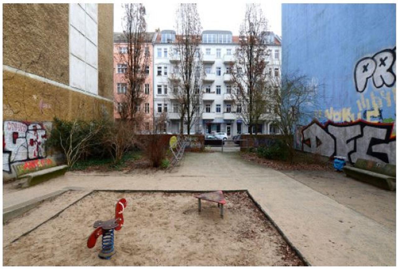 Adorable Flat In Prenzlauerberg Appartement Berlijn